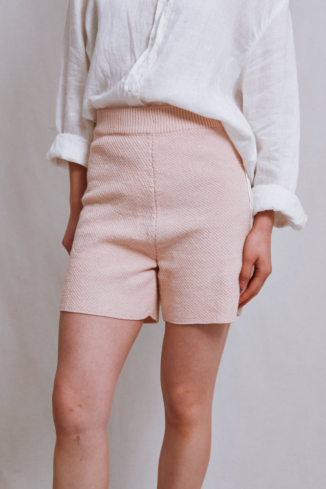 Référence n° 530 - Short ajusté JANE en coton biologique - Rose poudré