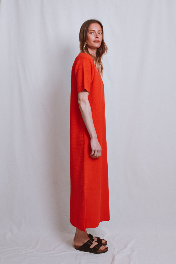 Référence n° 535 - Robe t-shirt CARLA en coton biologique - Rouge