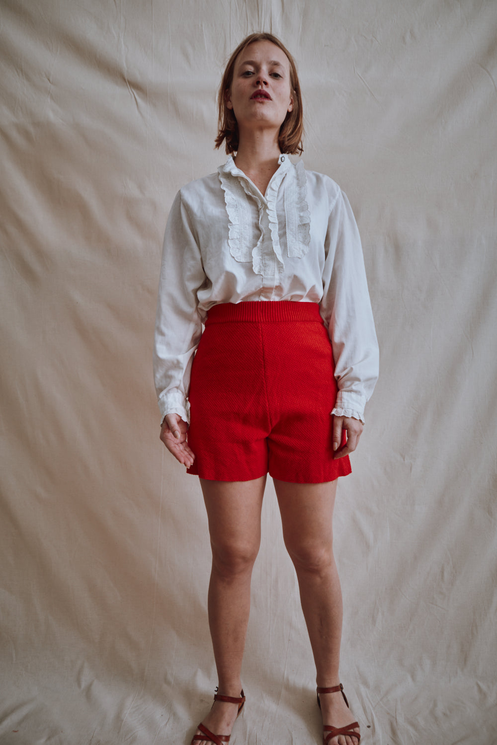 item #417 - JANE Slim-Fit Shorts in Organic Cotton - Red