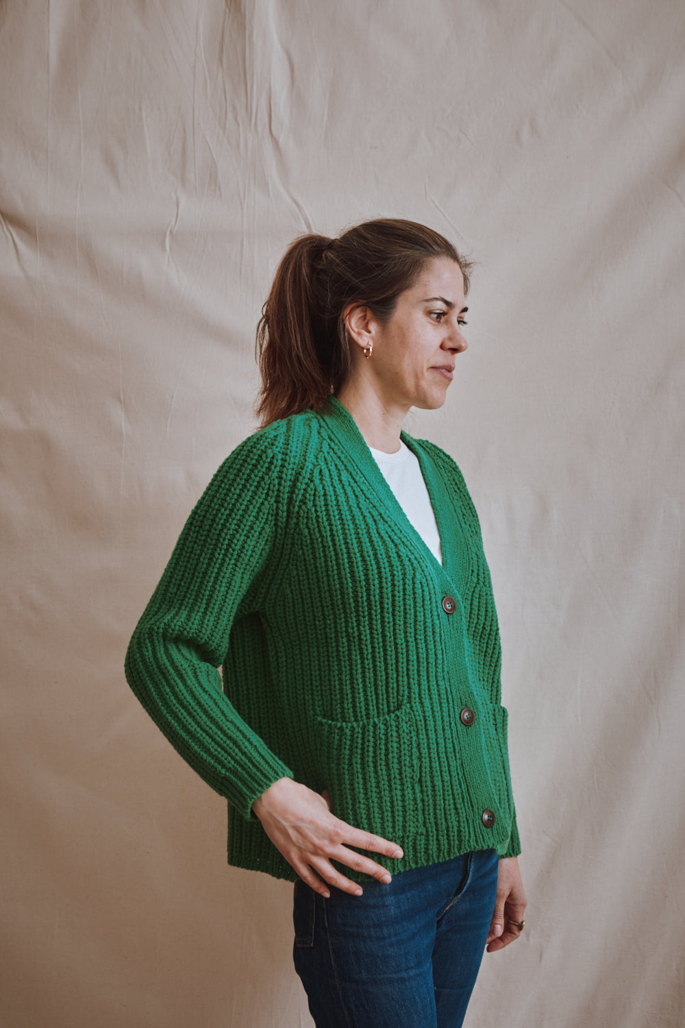 Item #384 - MIREILLE wool cardigan - Parrot Green