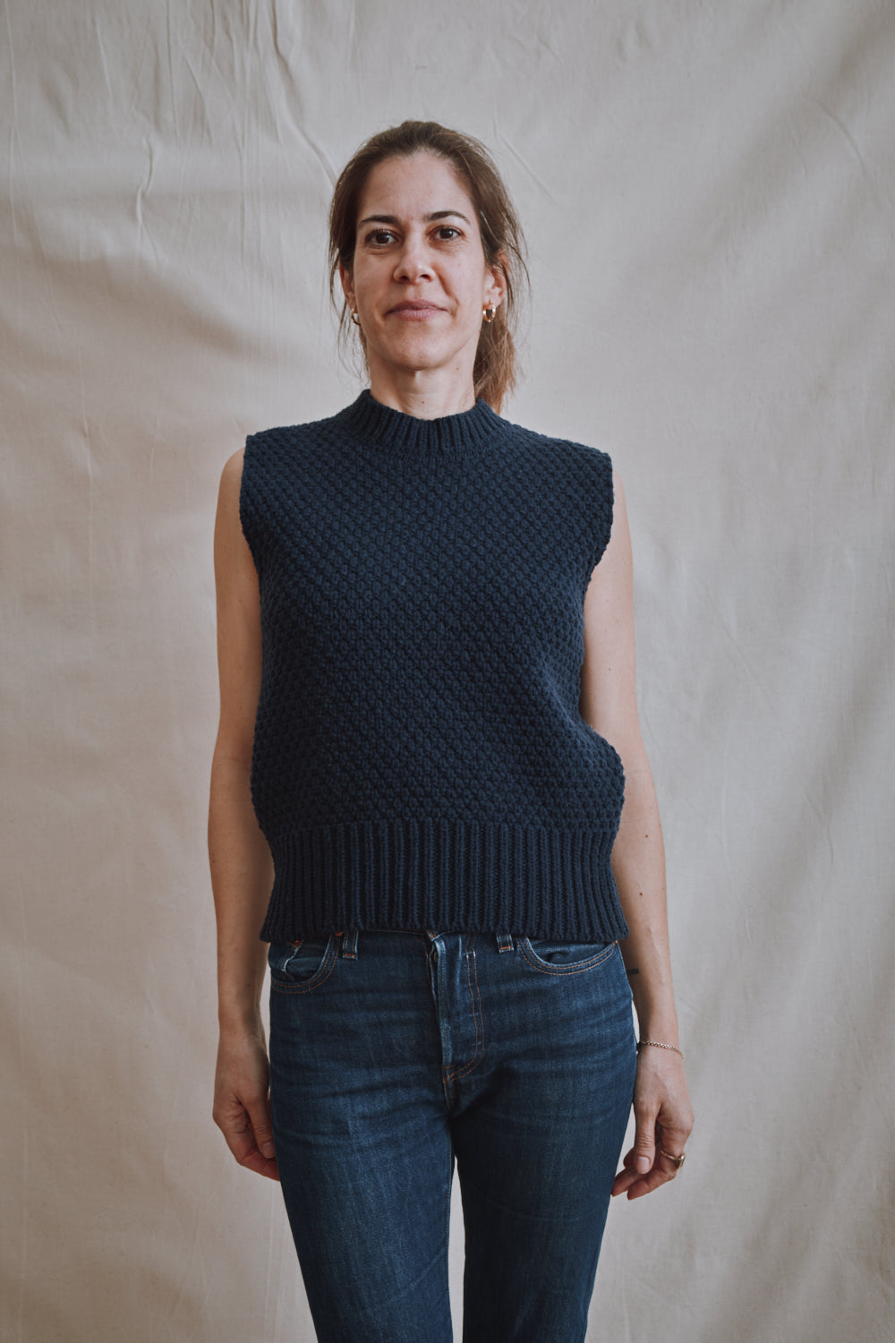 Item #392 - MAIA Sleeveless Sweater in Merino Wool - Navy blue.