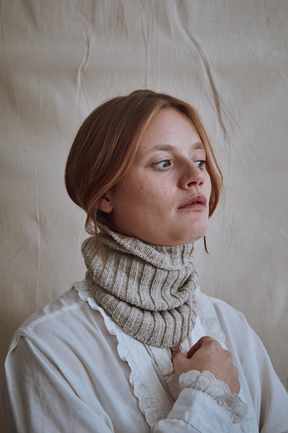 Item #403 - AMANDINE Neckwarmer Scarf in Merino Wool - Beige