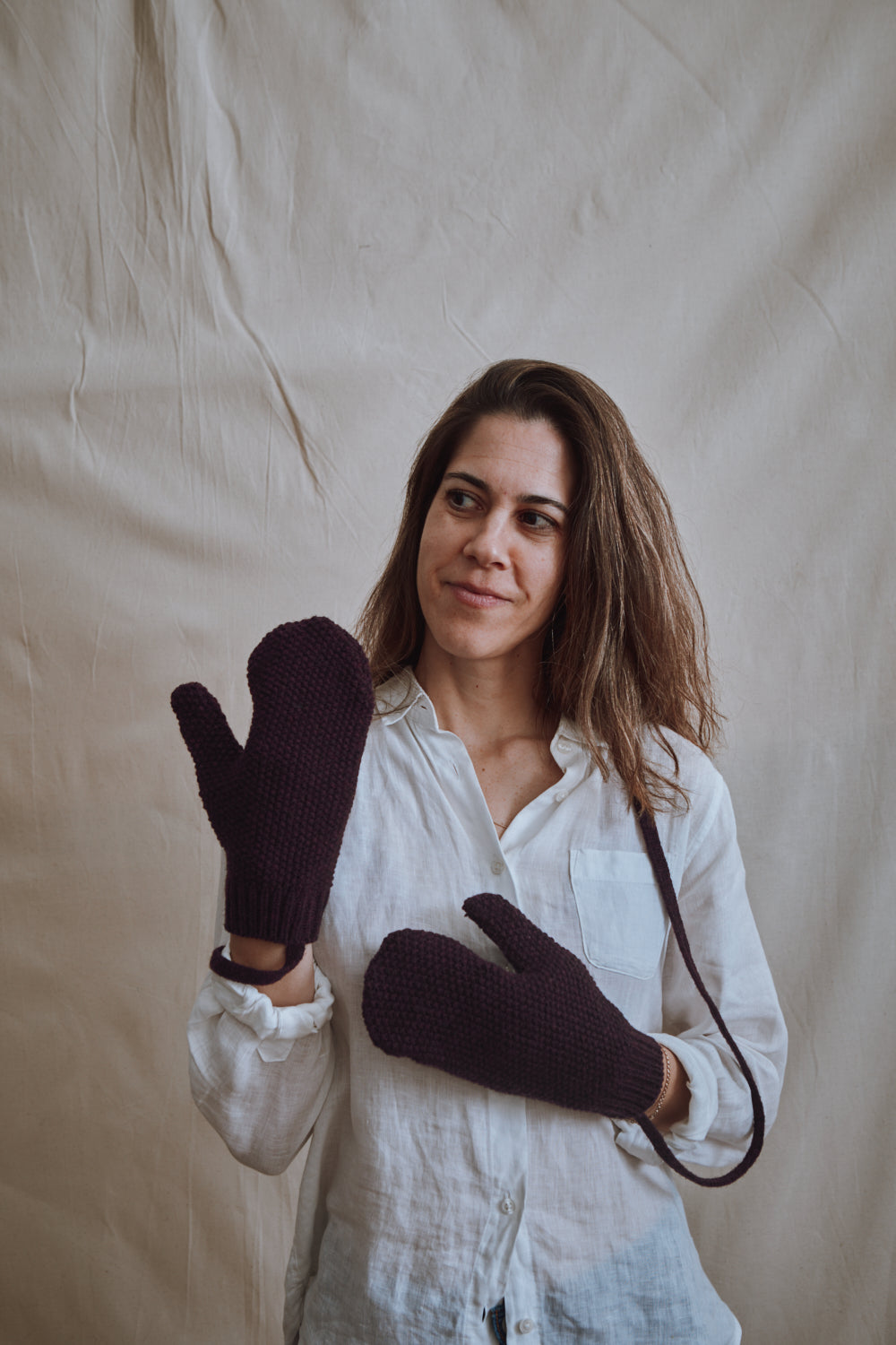 Item #441 - ELENA Wool Mittens - Plum