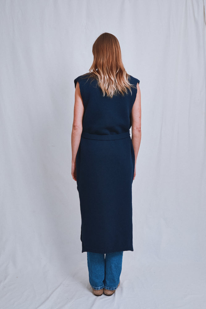Référence n° 568 - Robe à col en V ALICIA - Bleu marine