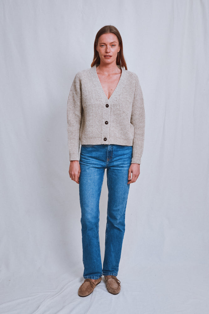 Item #620 - ANNA V-Neck Cardigan in Merino Wool - Beige