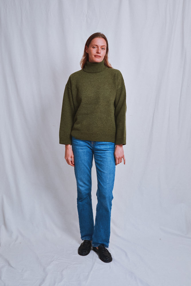 Item #589 - MICHELLE Lightweight Turtleneck Sweater in Merino Wool - Olive Green