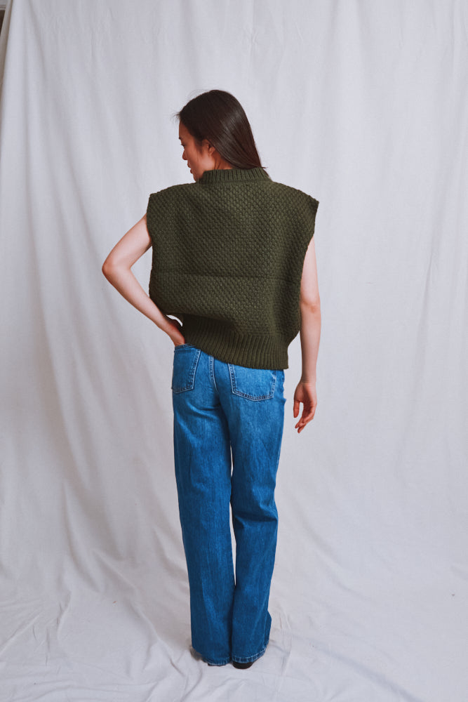 Item #604 - MAIA Sleeveless Sweater in Merino Wool - Kaki Laden