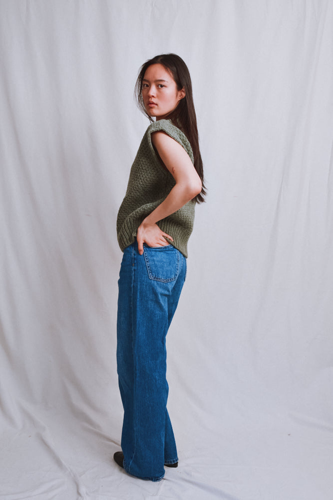 Item #605 - MAIA Sleeveless Sweater in Merino Wool - Kaki Caza