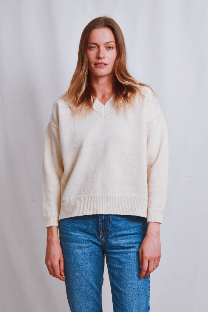 Item #650 - LEONTINE V-Neck Sweater in Merino Wool - Off-White