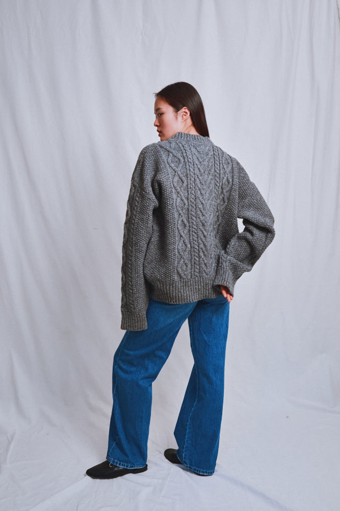 Référence n° 648 - Pull irlandais ROGER pour homme en laine mérinos - Gris cendré