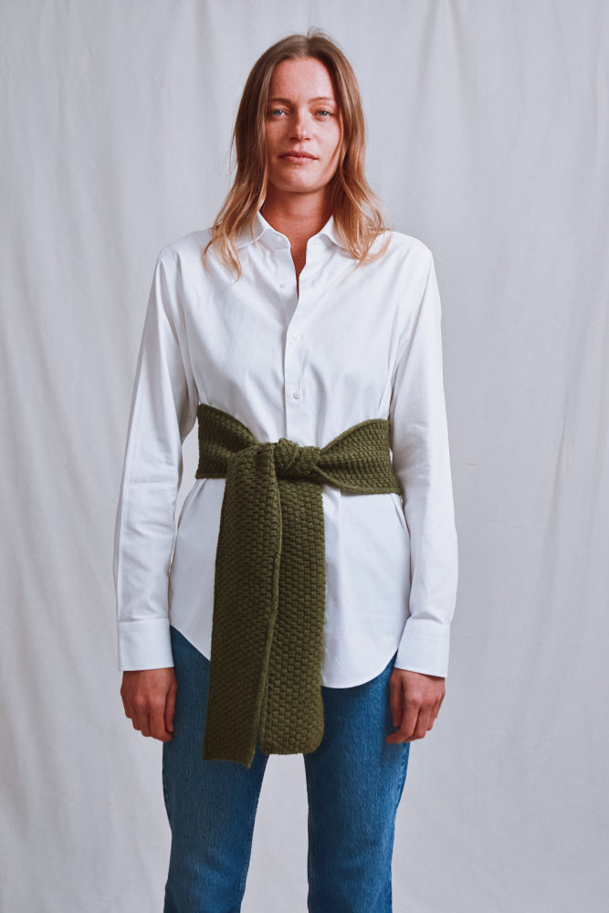 Item #720 - ROSALIE Thin Scarf in Merino Wool - Olive green