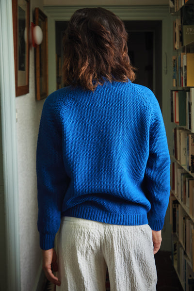   ANNIE Cardigan- 100% Cruelty Free Merino Wool in blue klein - Spanish Merino Wool sweater - L'Envers