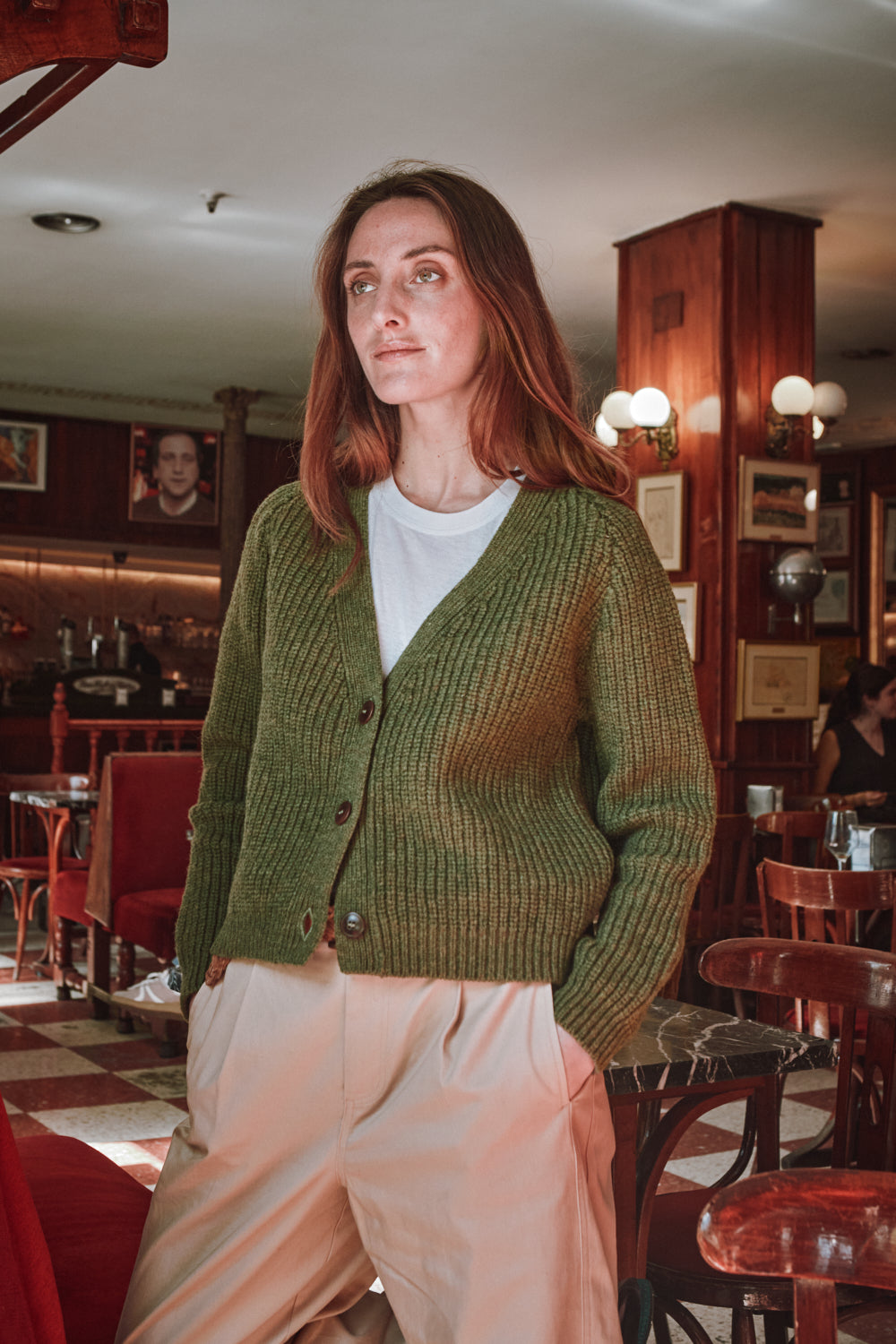 ANNA V-Neck Cardigan in Merino Wool - Olive Green