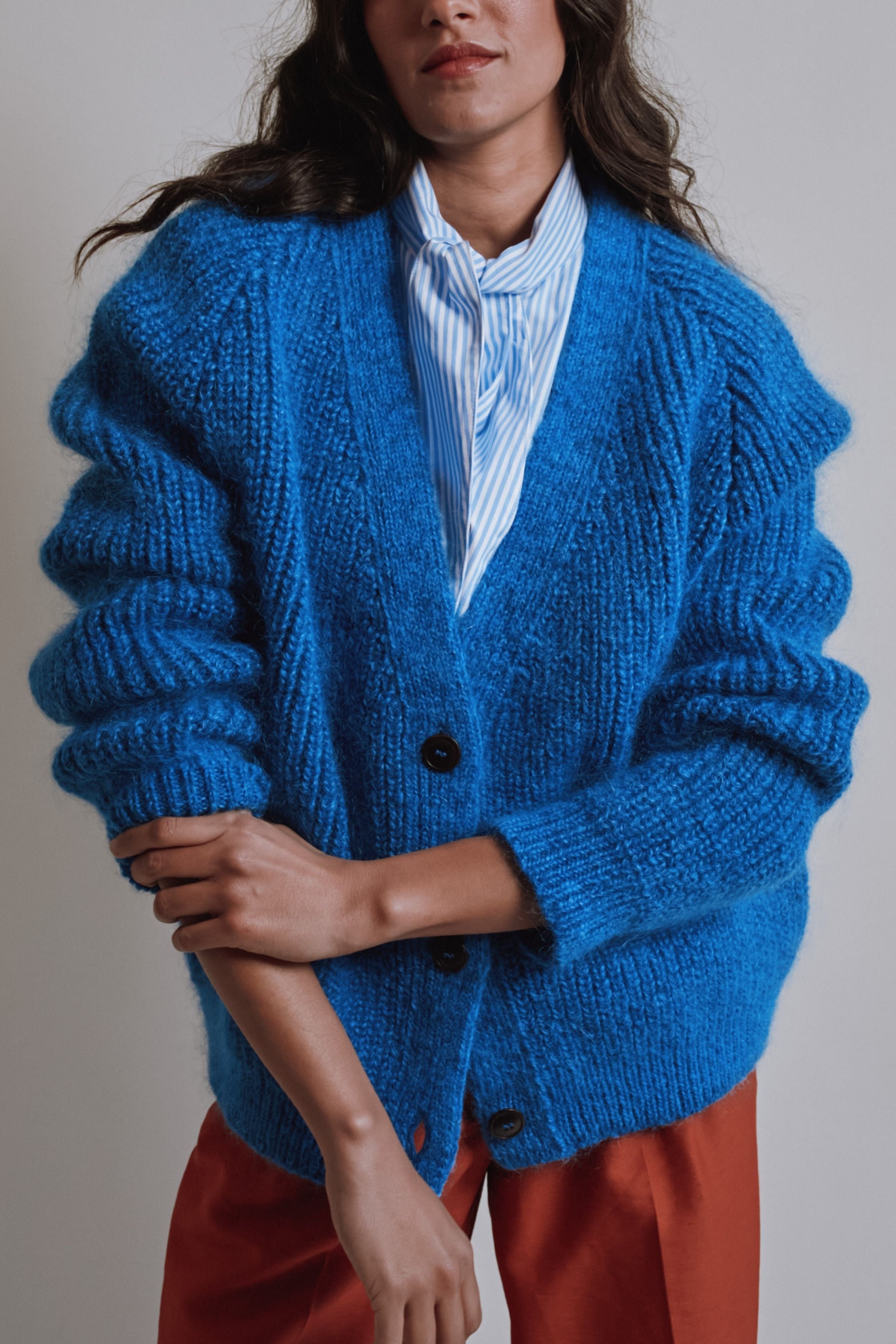 ANNA_-_MM_-_COBALT_BLUE_AW26_2