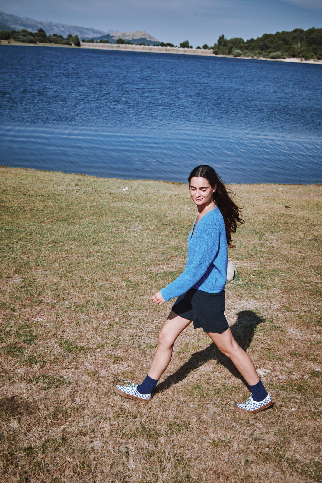 ANNA Cardigan à col en V en coton biologique - Bleu cyan