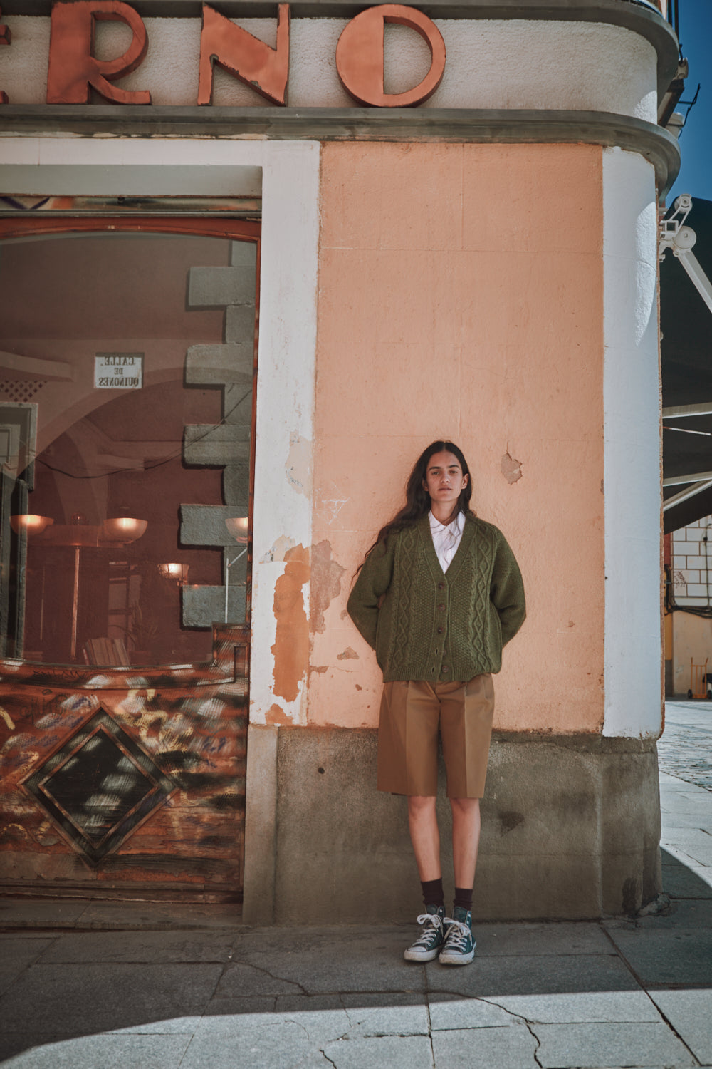 ANNIE V-Neck Cable Cardigan in Merino Wool - Olive Green
