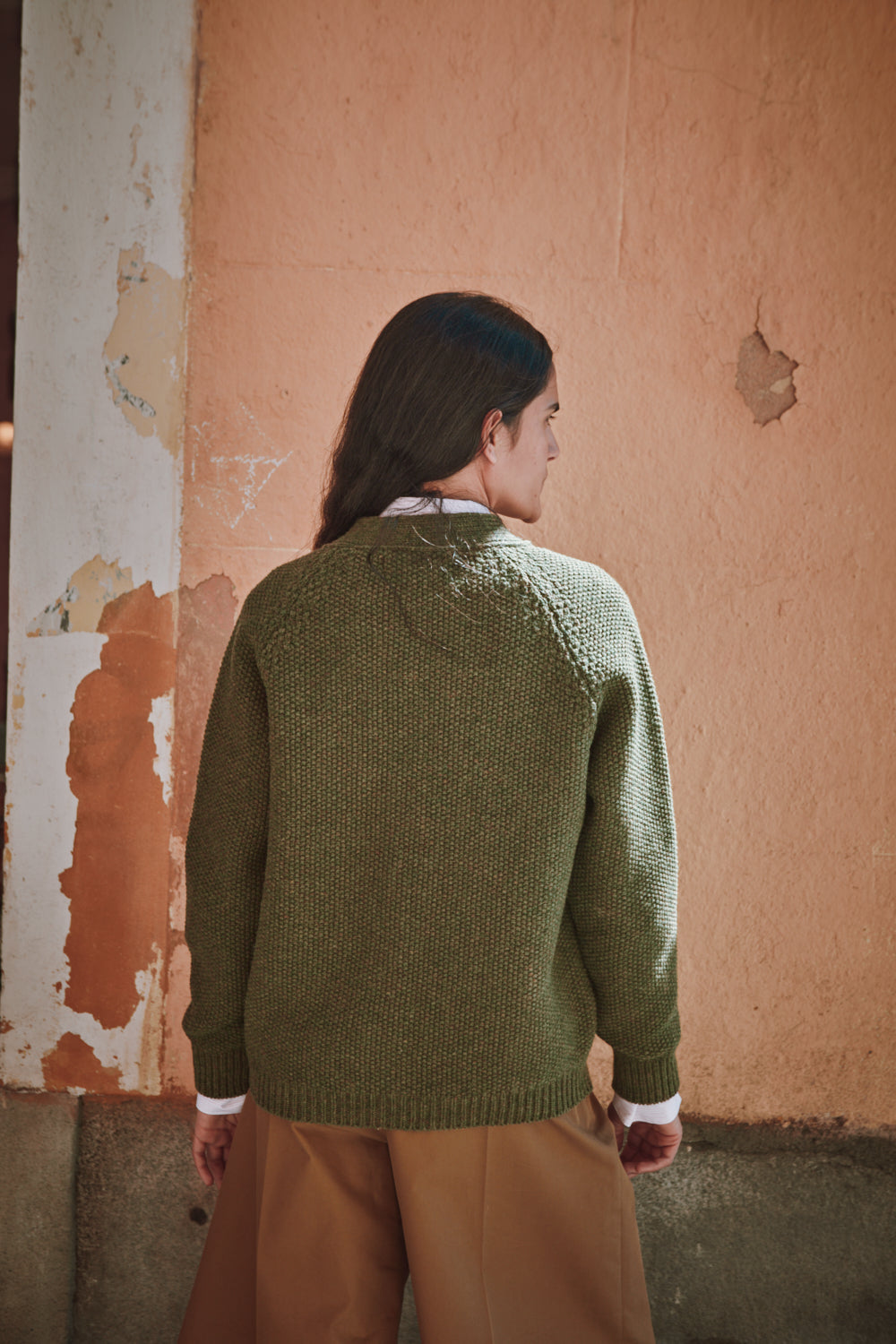ANNIE V-Neck Cable Cardigan in Merino Wool - Olive Green