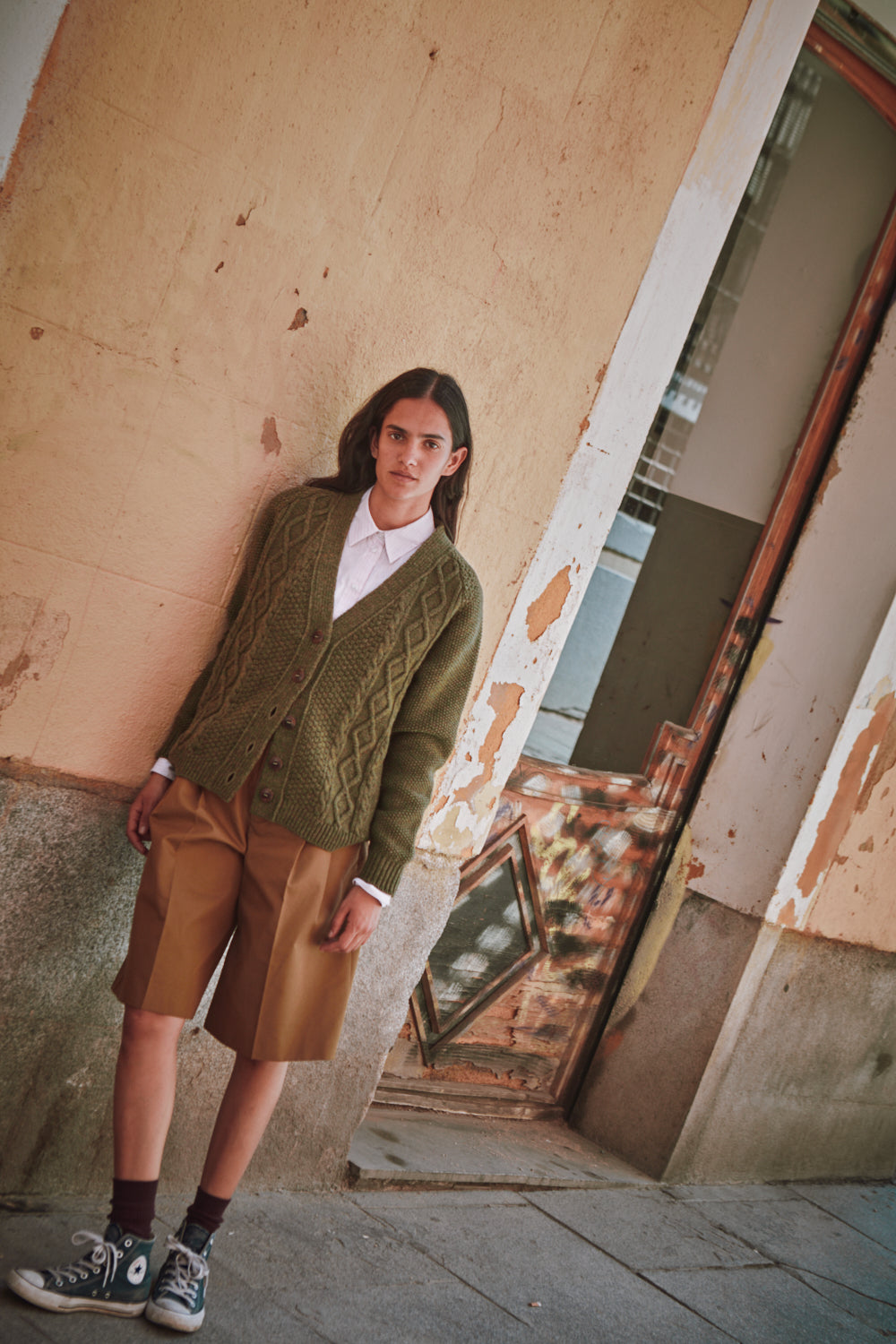 ANNIE V-Neck Cable Cardigan in Merino Wool - Olive Green