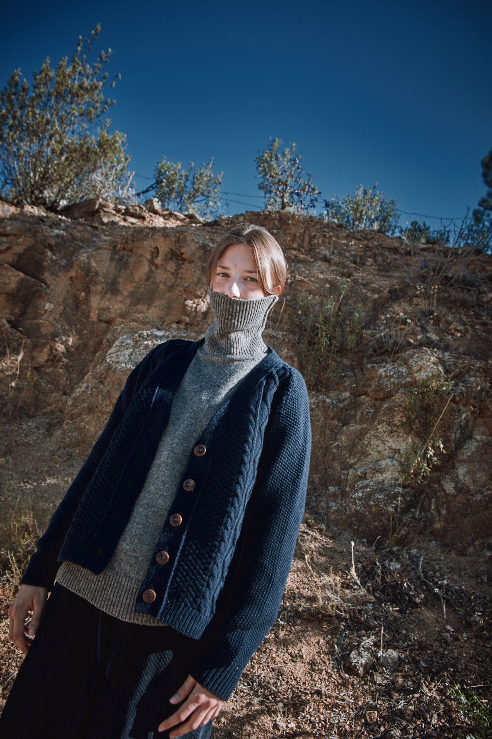 ANNIE V-Neck Cable Cardigan in Merino Wool - Navy - 100% cruelty-free merino wool - sustainable knitwear-  Spanish Merino Wool Cardigan - L'Envers