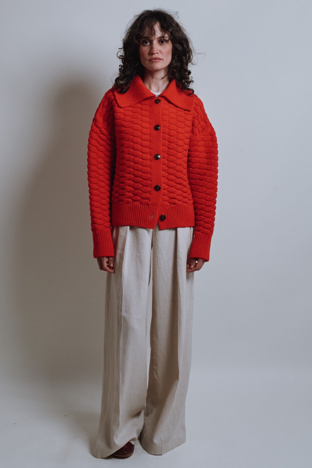ASTRID Shirt-Collar Cardigan Jacket in Merino Wool - Red