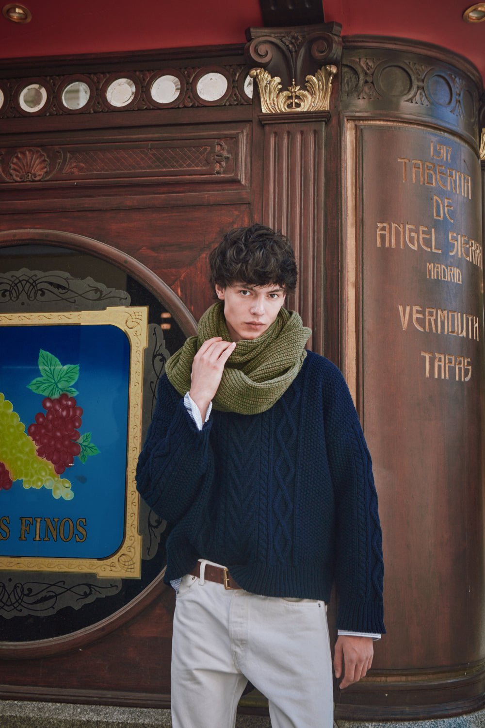 CAMILLE Long Scarf in Merino Wool - Olive Green