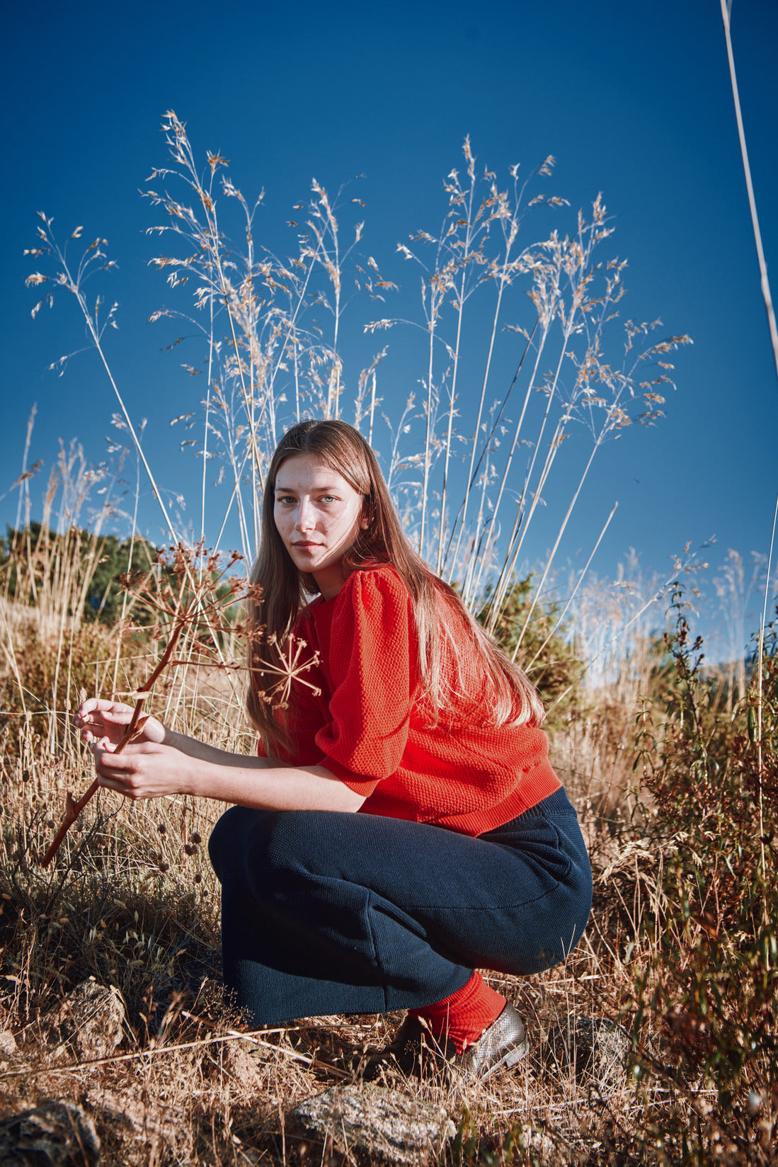 CECILE Straight Midi Skirt in Organic Cotton - Navy