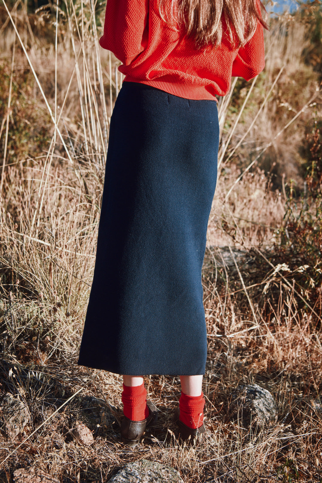 CECILE Straight Midi Skirt in Organic Cotton - Navy
