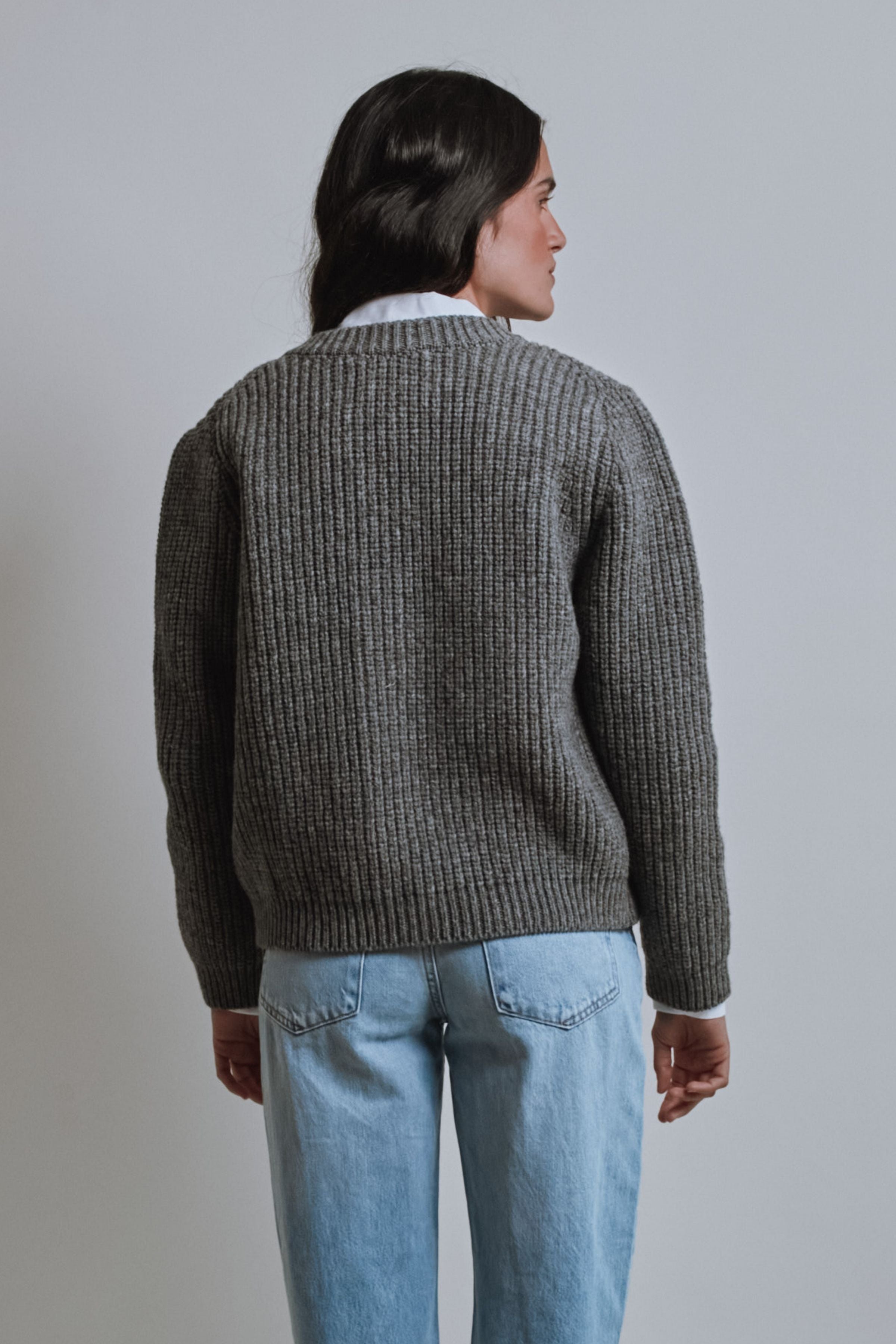 CHARLOTTE Round-Neck Cardigan in Merino Wool - Ash Grey