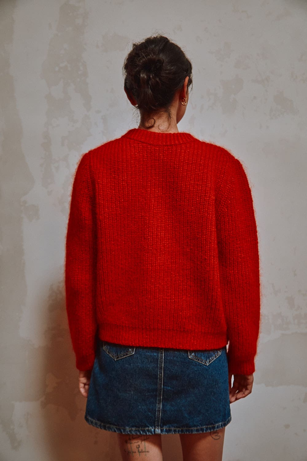 Red wool sweater ladies hotsell