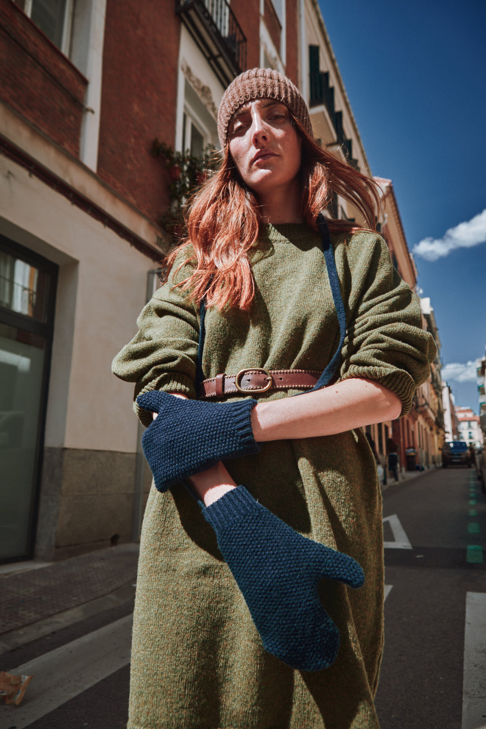 ELENA Wool Mittens - Navy, sustainable knitwear - L'envers