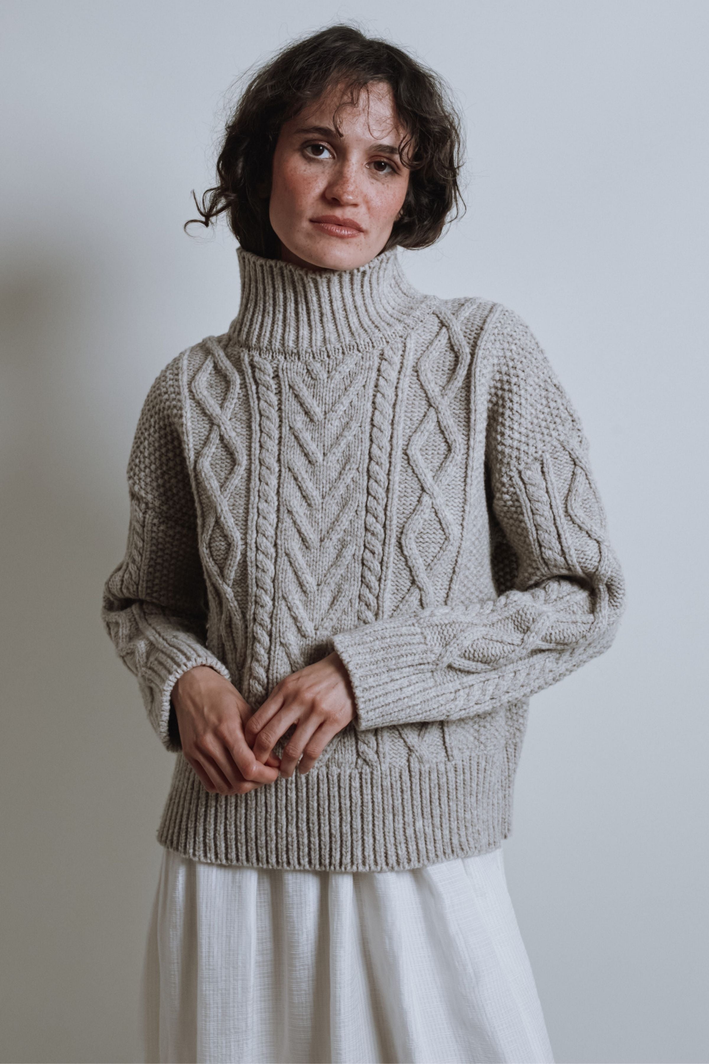 GWENAELLE Irish Cable Sweater in Merino Wool - Beige