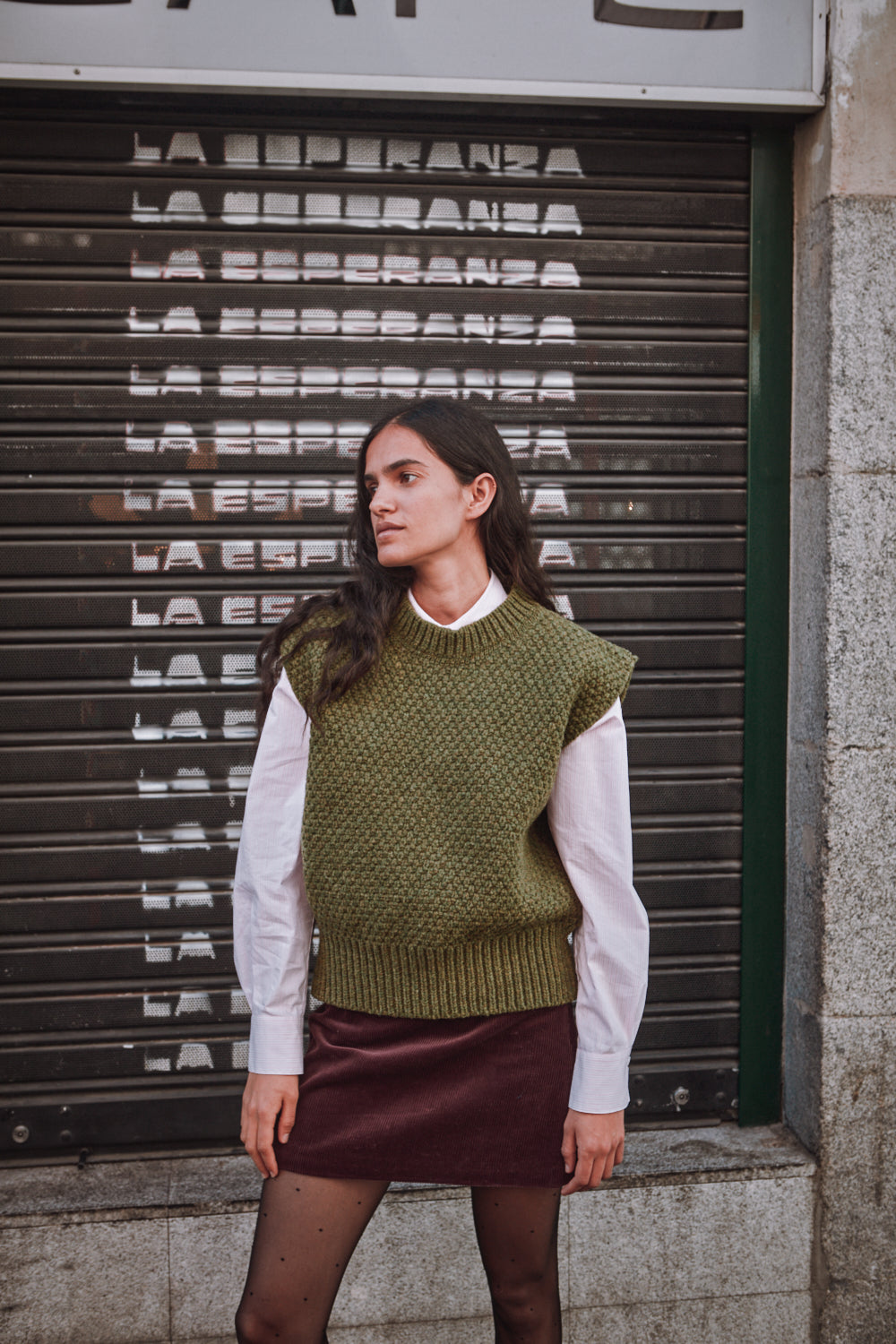 MAIA Sleeveless Sweater in Merino Wool - Olive Green