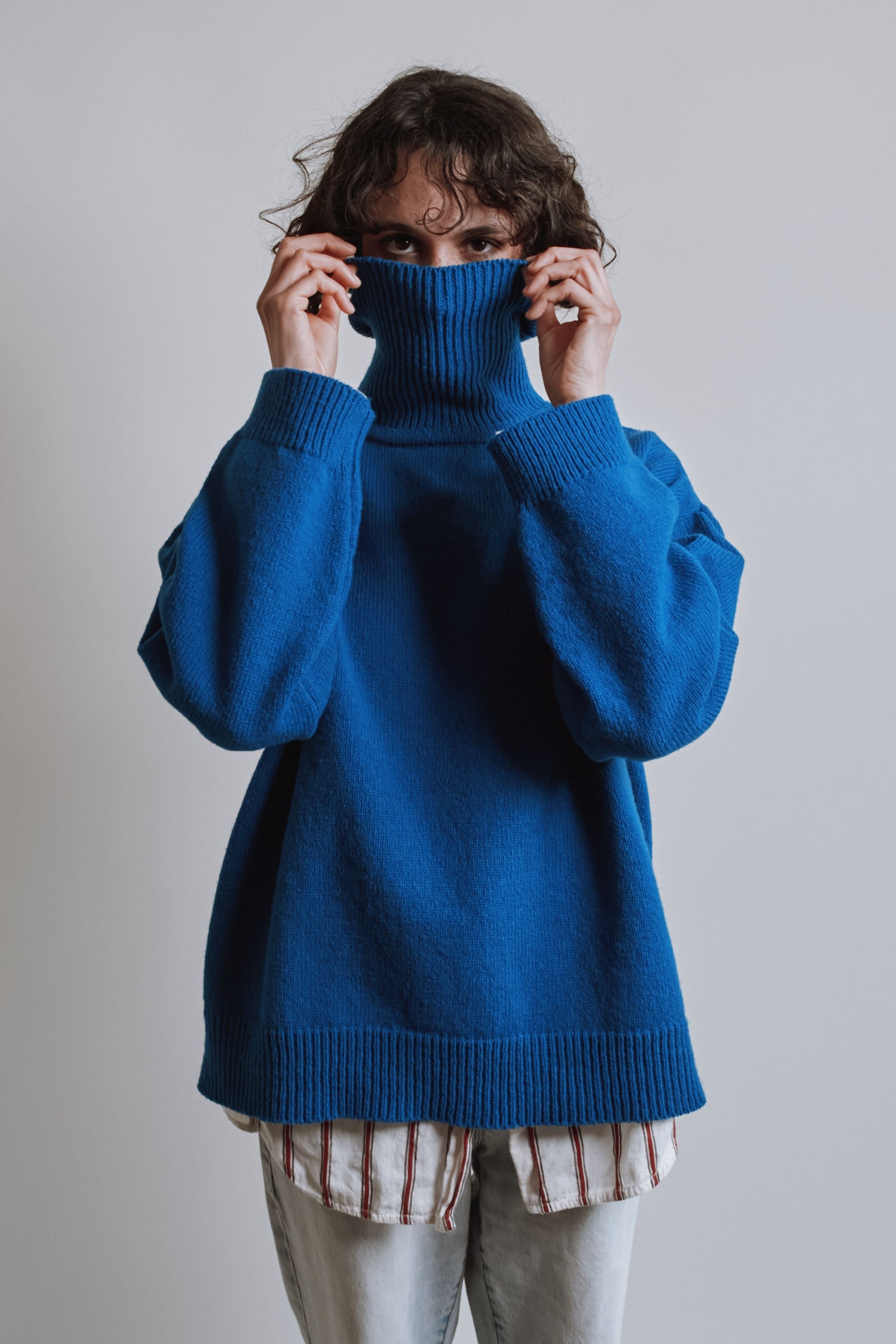 MICHELLE Lightweight Turtleneck Sweater in Merino Wool - Cobalt Blue