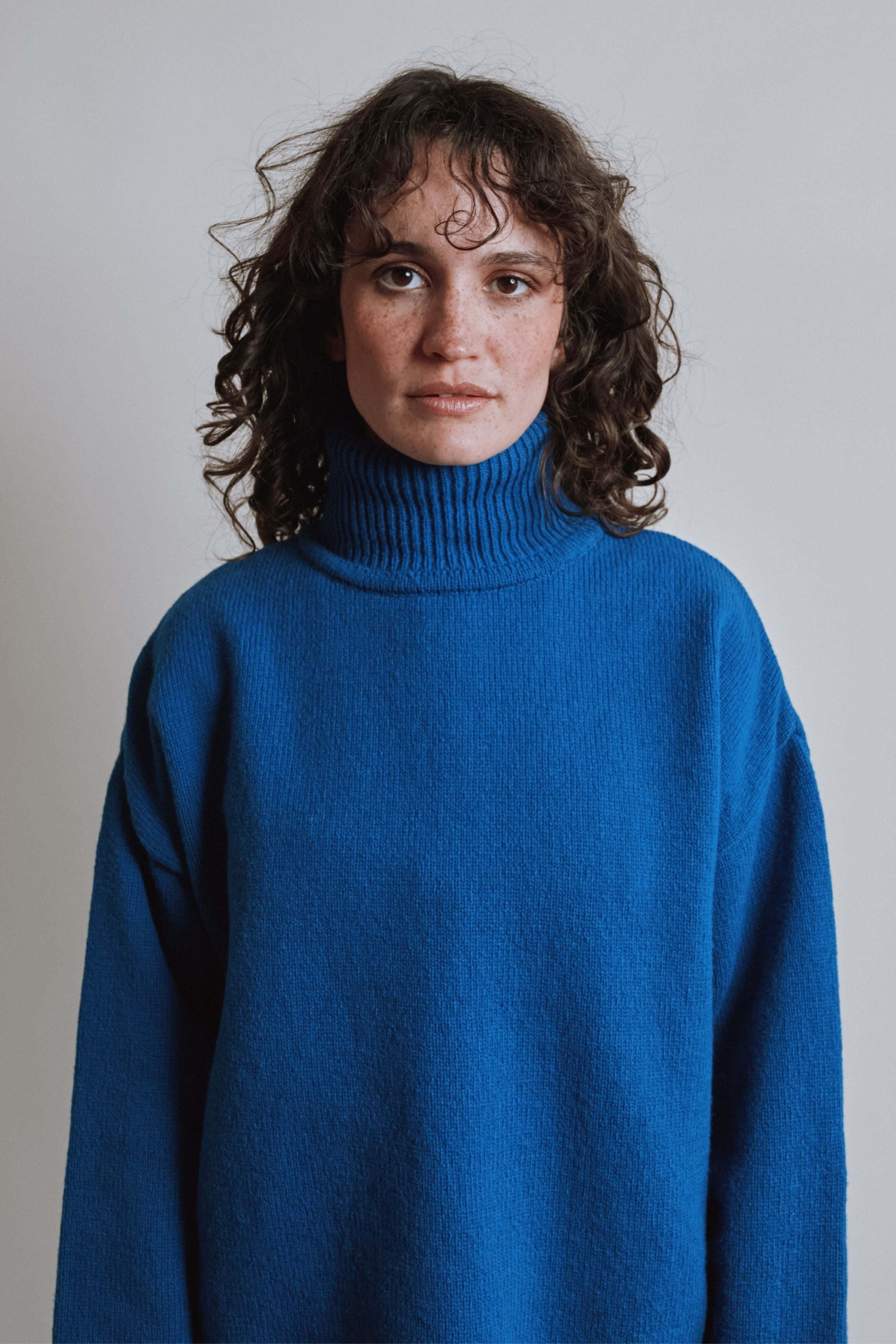 MICHELLE Lightweight Turtleneck Sweater in Merino Wool - Cobalt Blue