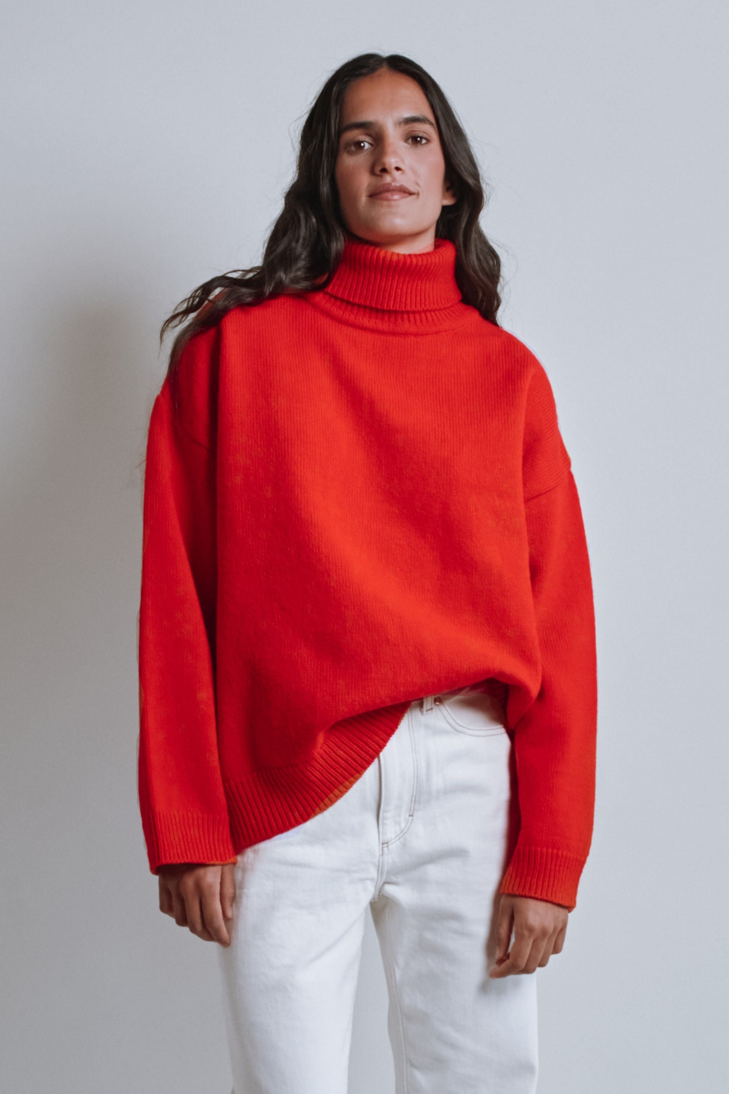 MICHELLE Lightweight Turtleneck Sweater in Merino Wool - Red