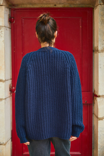 MIREILLE V Neck Sweater - 100% Cruelty Free Merino Wool in Navy Blue - Spanish Merino Wool Cardigan - L'Envers