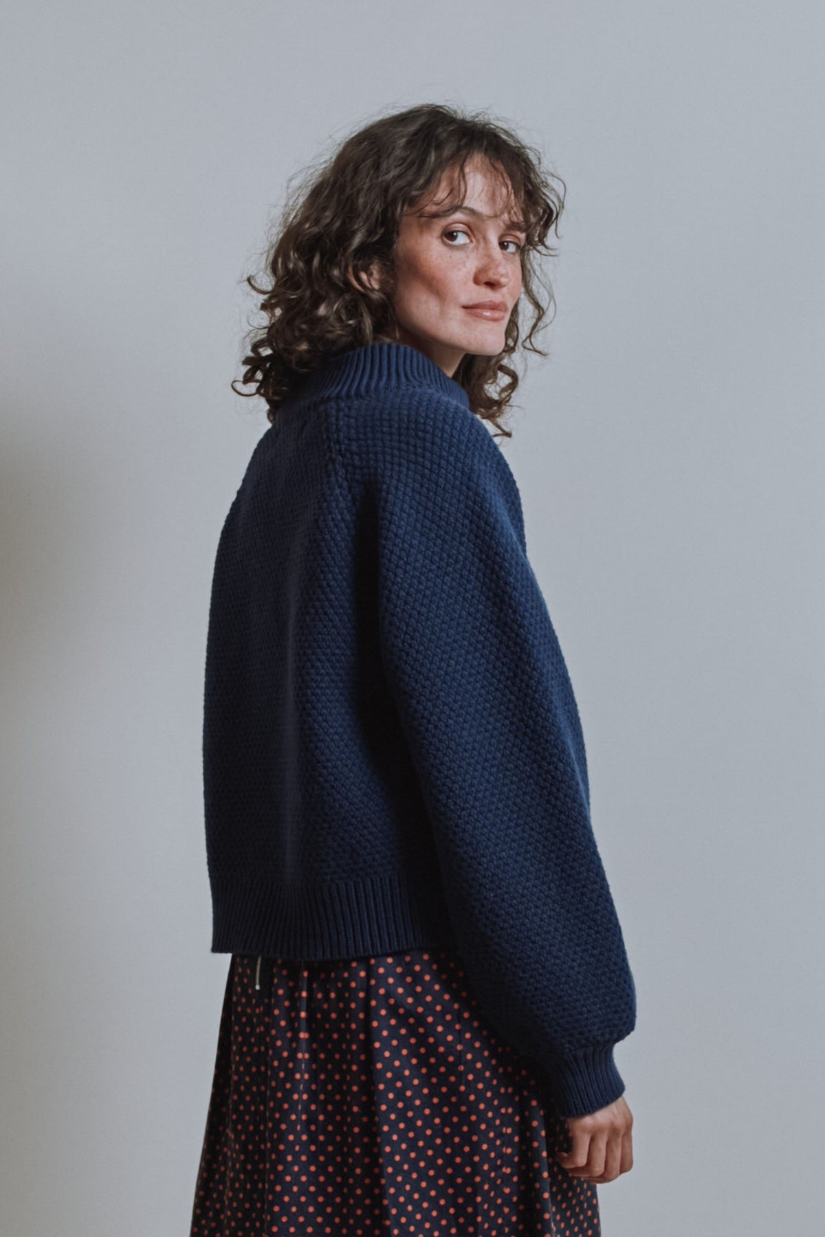 VANESSA Raglan Sweater in Merino Wool - Navy Blue