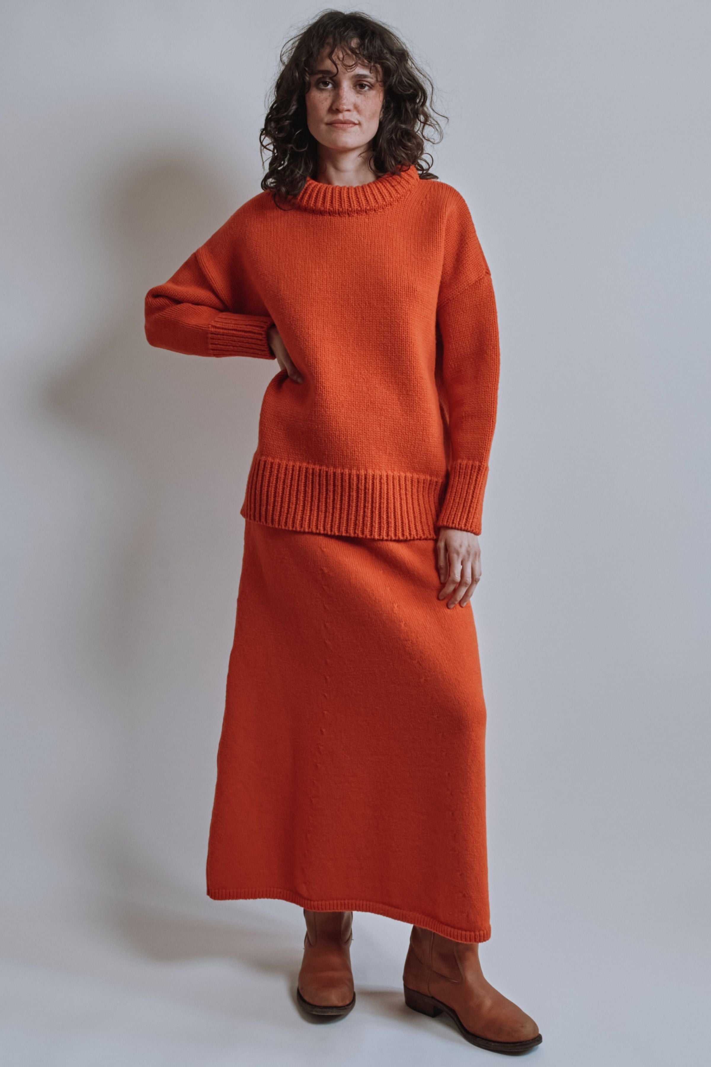 STEPHANIE Oversize Sweater in Merino Wool - Burnt Orange