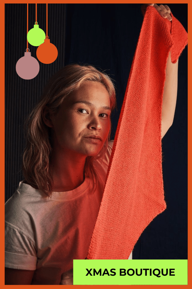 HORTENSE wool bandana in coral