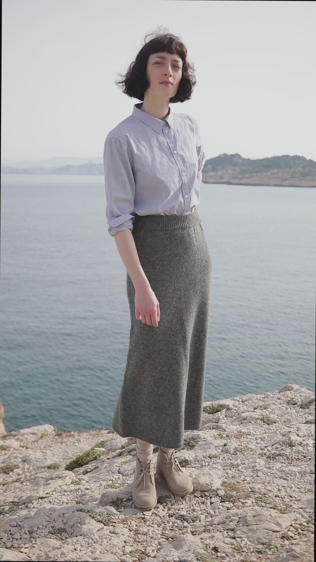 AUGUSTINE Flare Skirt in Merino Wool - Ash Grey - 100% cruelty-free wool - sustainable knitwear - Spanish Merino Wool Cardigan - L'Envers