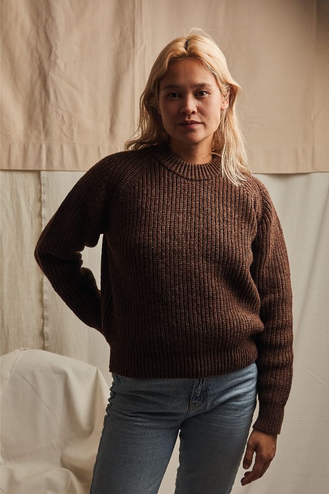 AGNÈS Raglan Sweater in Merino Wool - Chocolate (Delivered by Xmas)