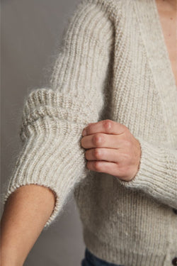 ANNA V-Neck Cardigan in Merino-Mohair Wool