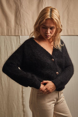 ANNA Super Soft Cropped Cardigan in Black - RWS Certificated and IWTO Standards - Mohair Wool - L'Envers