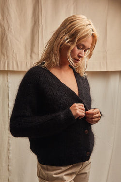 ANNA Wool Cardigan