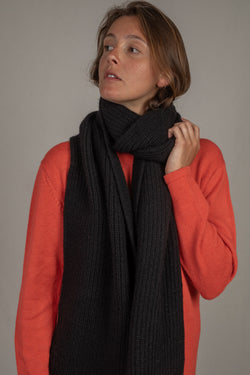CAMILLE Super Long & Super soft Black Scarf - 50% Spanish Merino Non-Mulesed Wool & 50% Yak Wool - L'Envers