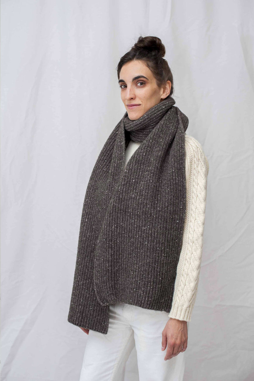 CAMILLE Scarf - 100% Natural Wool - L'Envers – L'ENVERS