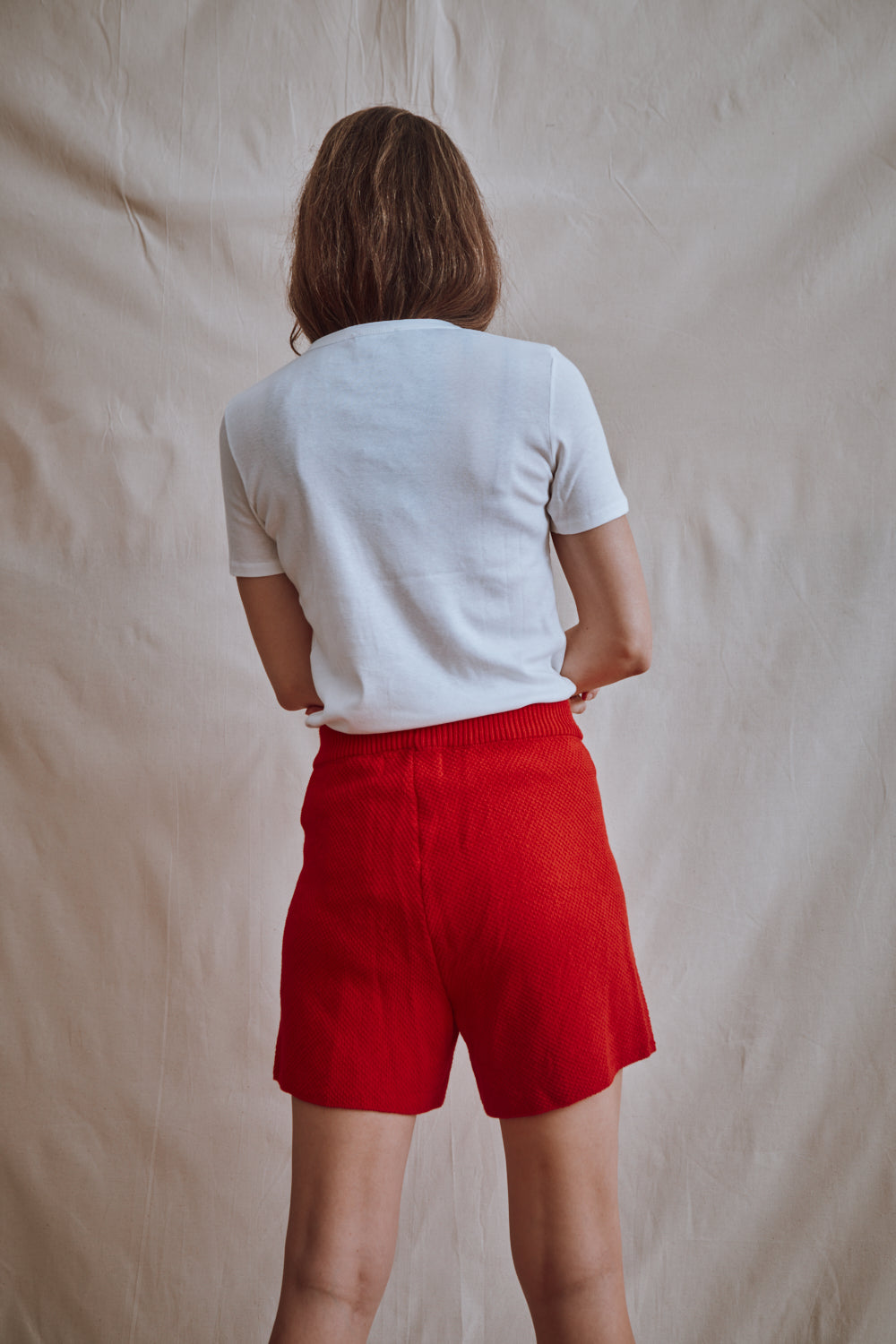 Article #339 - JANE Short slim en coton biologique - Rouge
