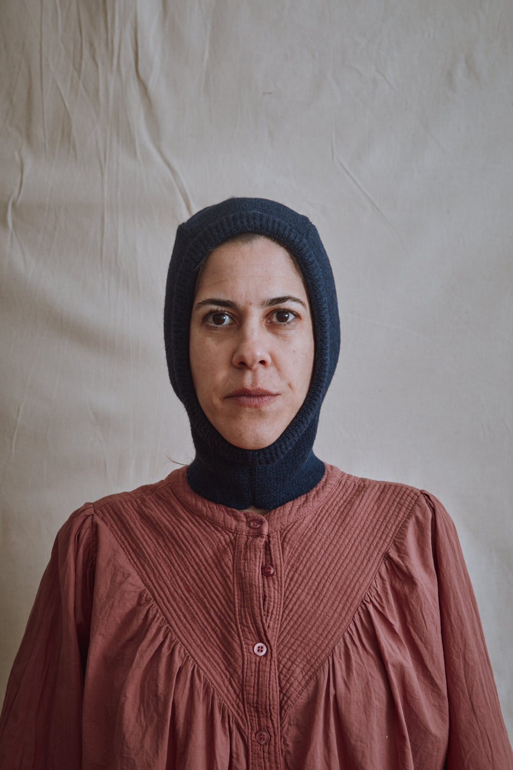 Article 406 - Capuche JACQUELINE en laine d'alpaga - Bleu marine