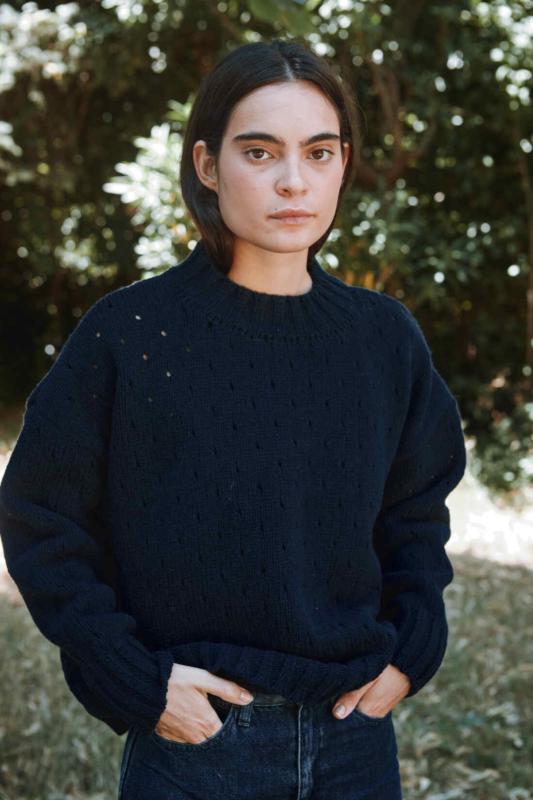 Pull FAUSTINE en laine mérinos à mailles ouvertes - Bleu marine  L'ENVERS