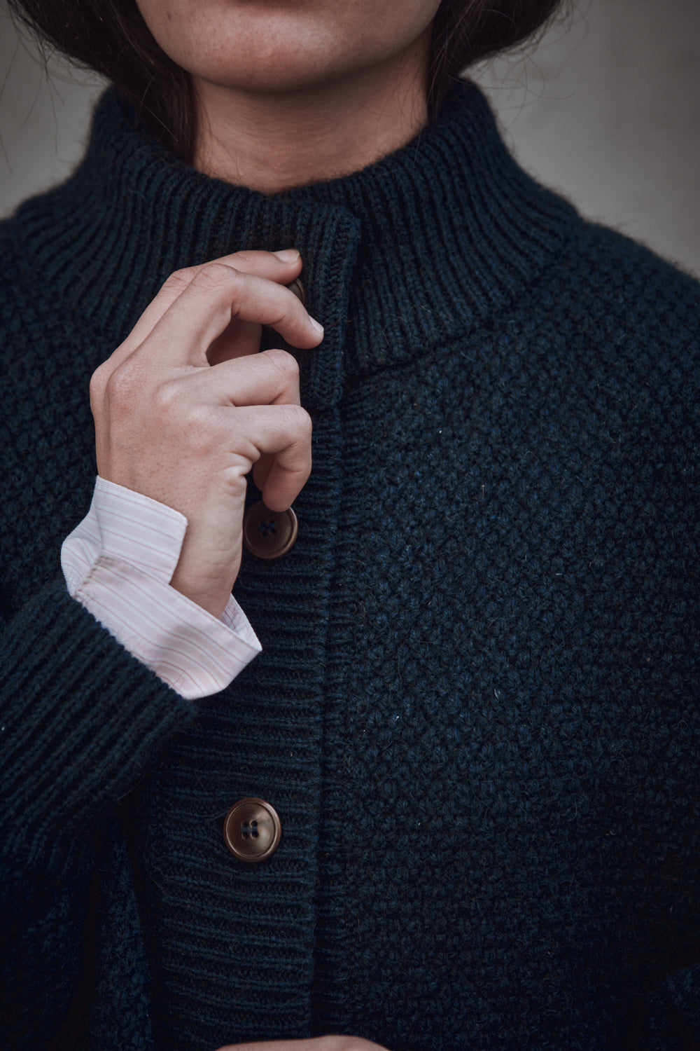 GEORGE Veste cardigan à col montant en laine yack- Bleu nuit